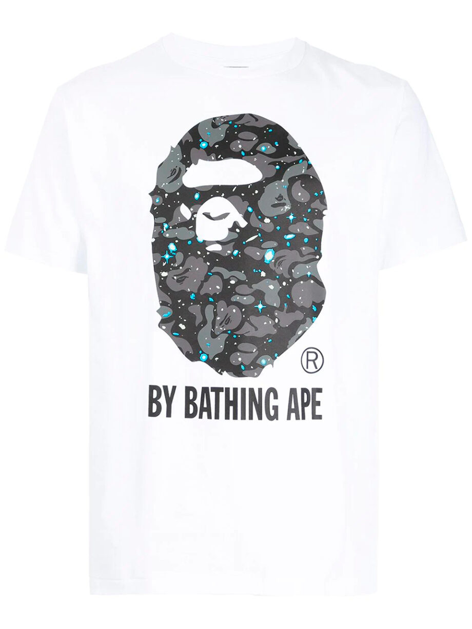 Imagem de: Camiseta BAPE Branca com Estampa Space Camo