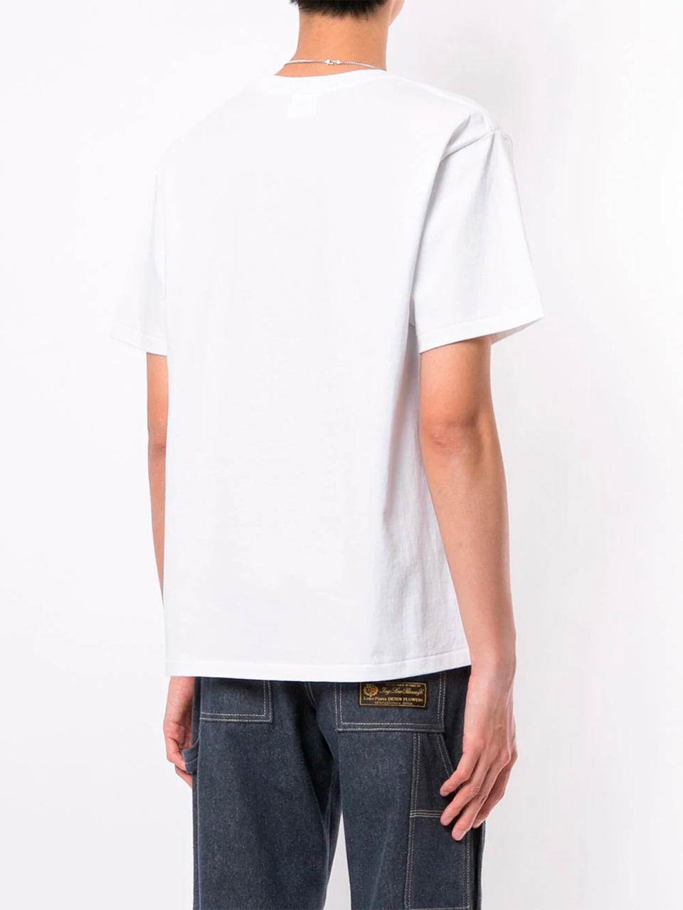Imagem de: Camiseta BAPE Branca com Logo Grande Camo Cinza
