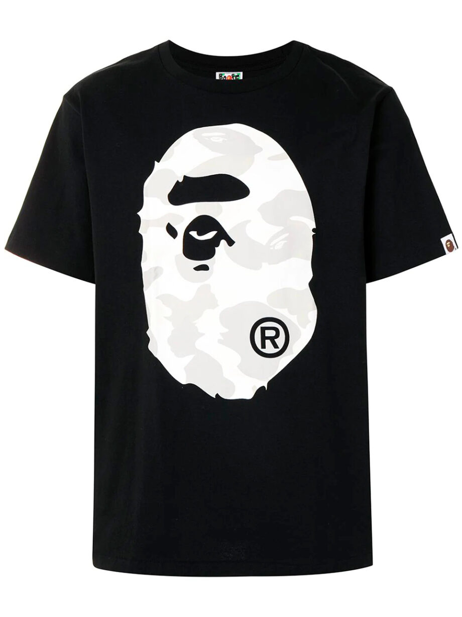 Imagem de: Camiseta BAPE Preta com Logo Grande Branco