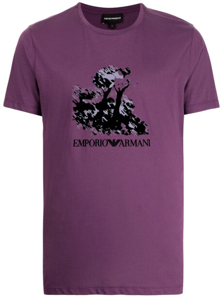 Imagem de: Camiseta Emporio Armani Roxa com Estampa Preta