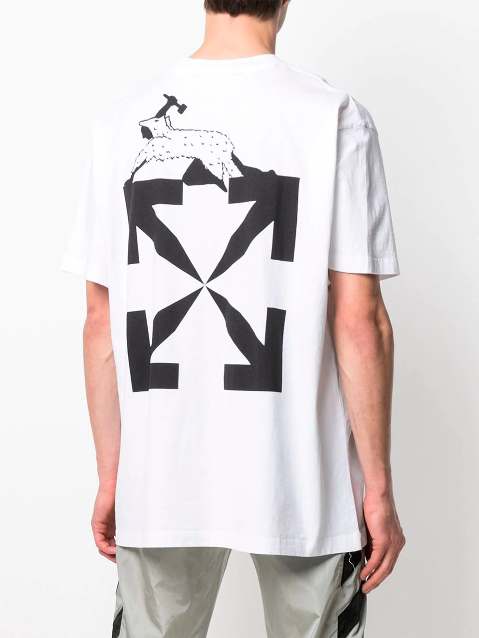 Imagem de: Camiseta Off-White Branca com Estampa Setas Preta