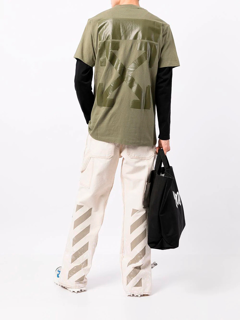 Imagem de: Camiseta Off-White Verde Musgo com Estampa Setas