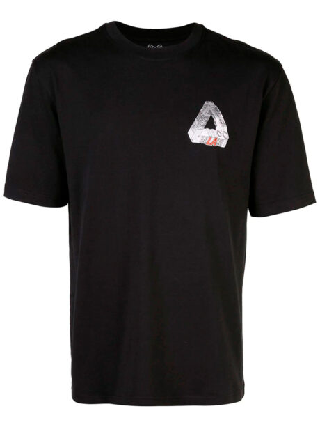 Imagem de: Camiseta Palace Preta com Logo