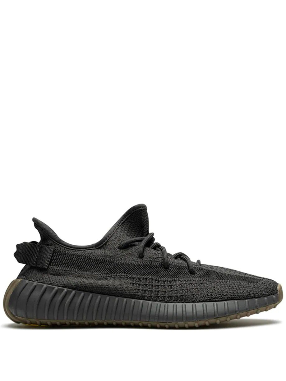 Imagem de: Tênis Adidas Yeezy Boost 350 V2 Cinder