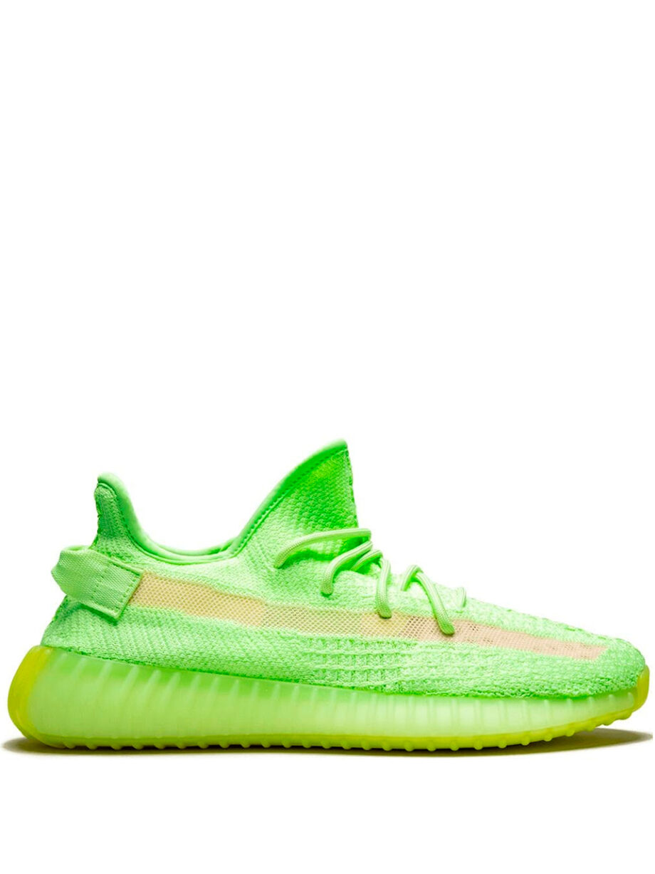 Imagem de: Tênis Adidas Yeezy Boost 350 V2 Glow in The Dark