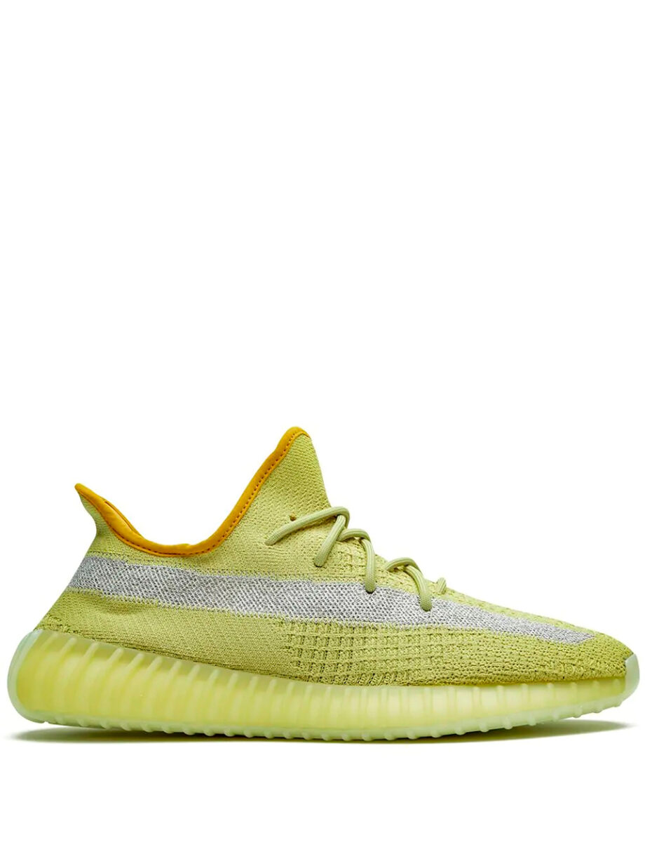 Imagem de: Tênis Adidas Yeezy Boost 350 V2 Marsh