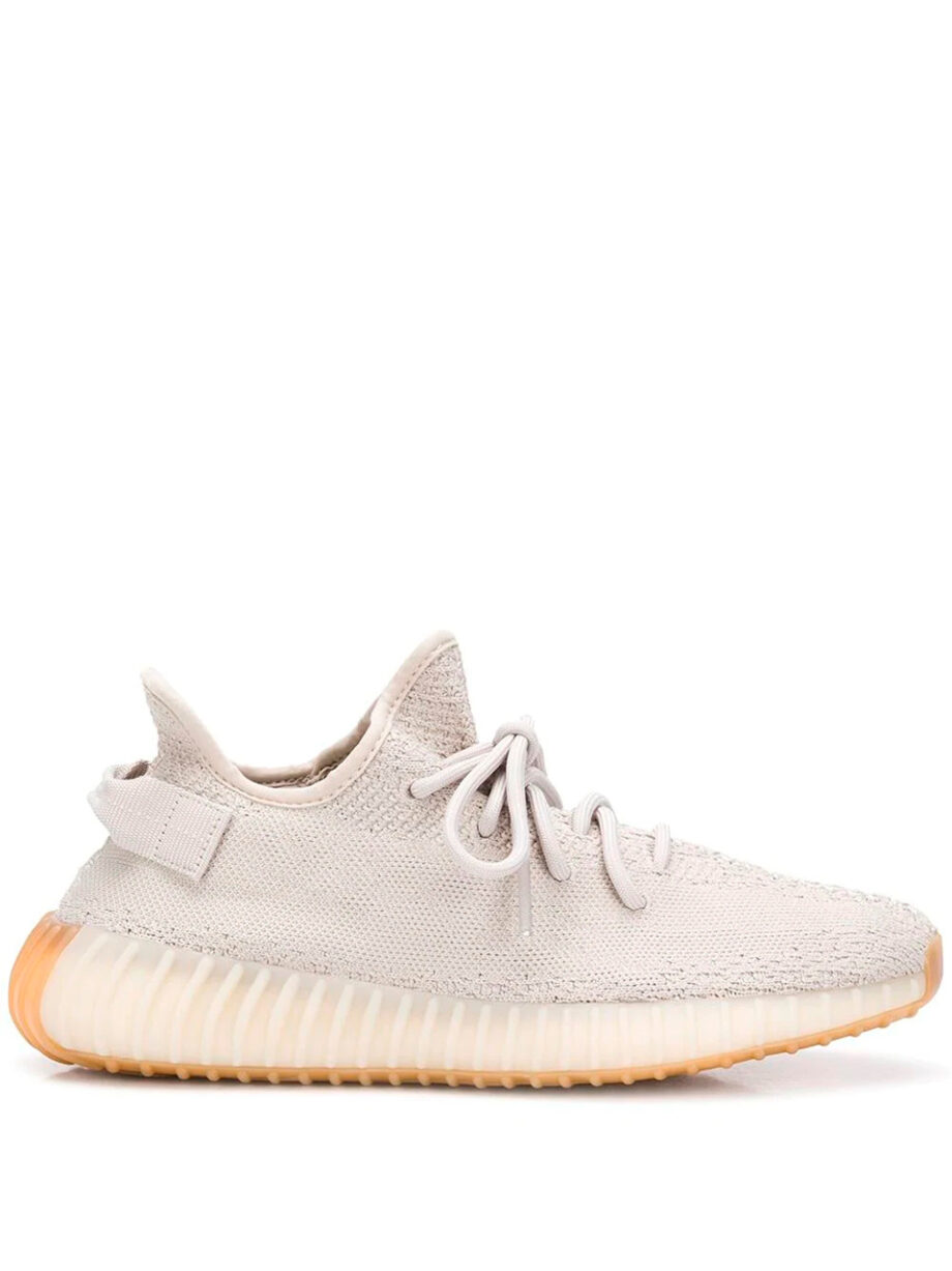 Imagem de: Tênis Adidas Yeezy Boost 350 V2 Sesame