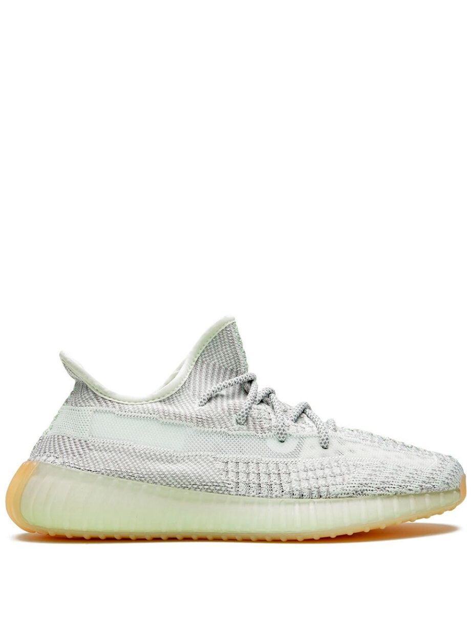 Imagem de: Tênis Adidas Yeezy Boost 350 V2 Yeshaya