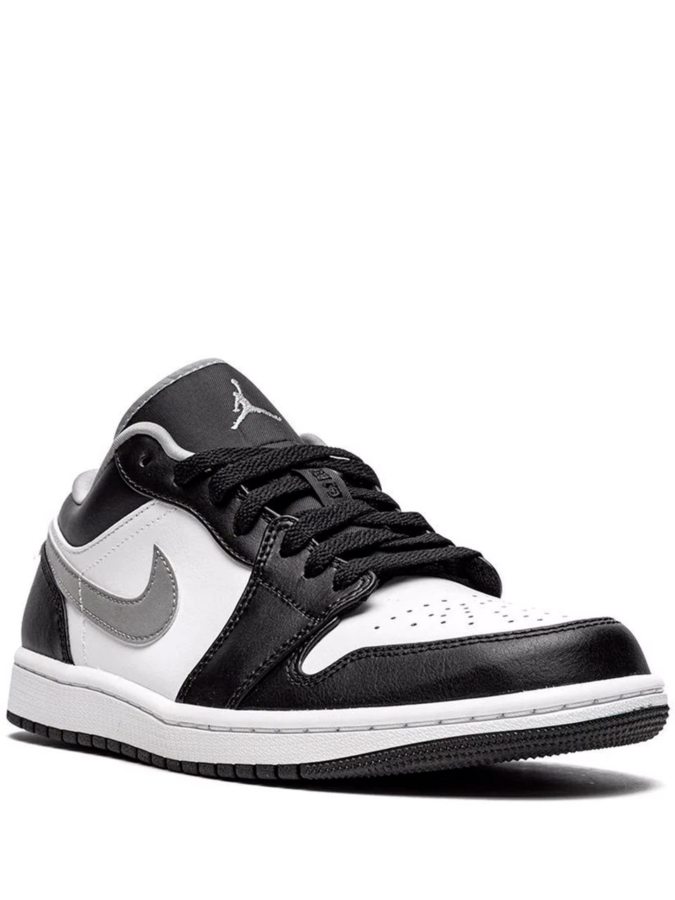 Imagem de: Tênis Nike Air Jordan 1 Preto e Branco