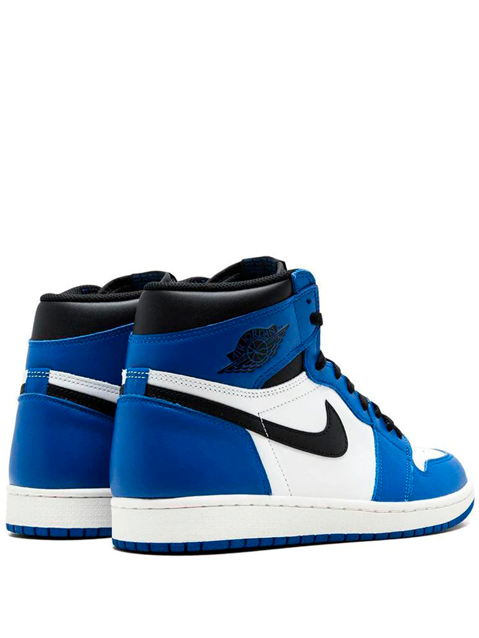 Imagem de: Tênis Nike Air Jordan 1 Retro High OG Azul e Branco