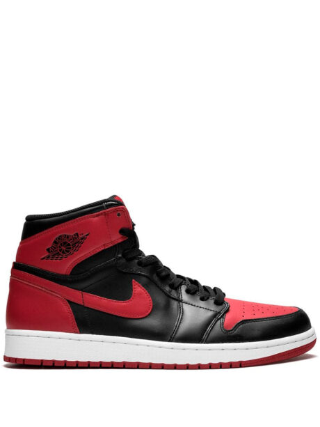 Imagem de: Tênis Nike Air Jordan 1 Vermelho e Preto