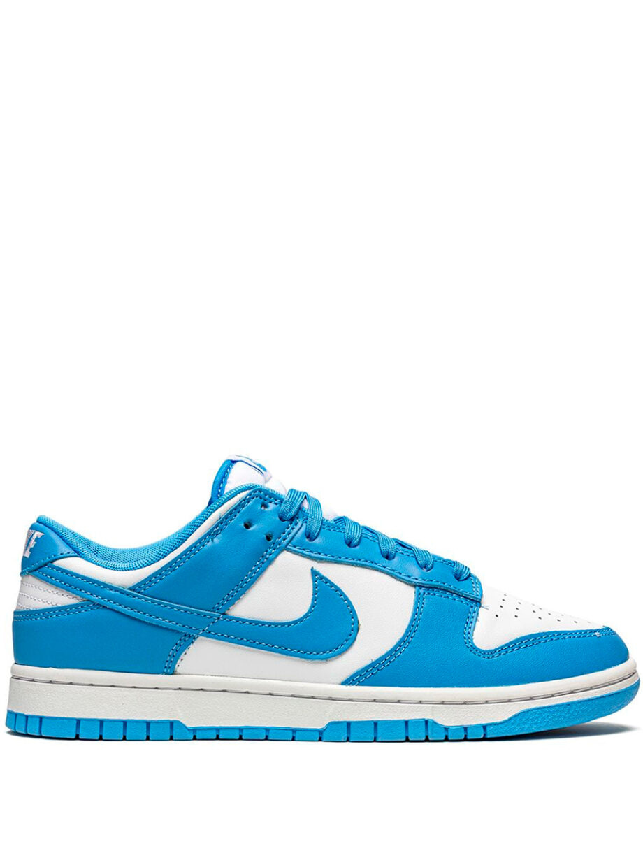 Imagem de: Tênis Nike SB Dunk Low Azul Claro